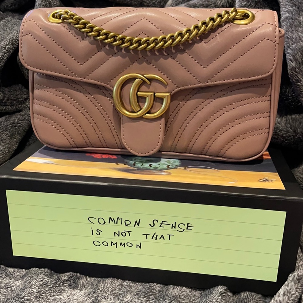 Dusty Rose Gucci GG Marmont matelassé shoulder bag